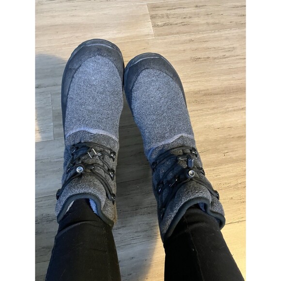 J.B.S. U.S.Polartech fleece women’s waterproof sole  winter boots unworn size 9 - Picture 1 of 9